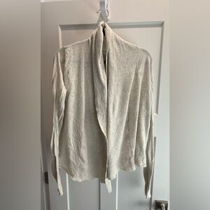 Abercrombie & Fitch Cream Cardigan
